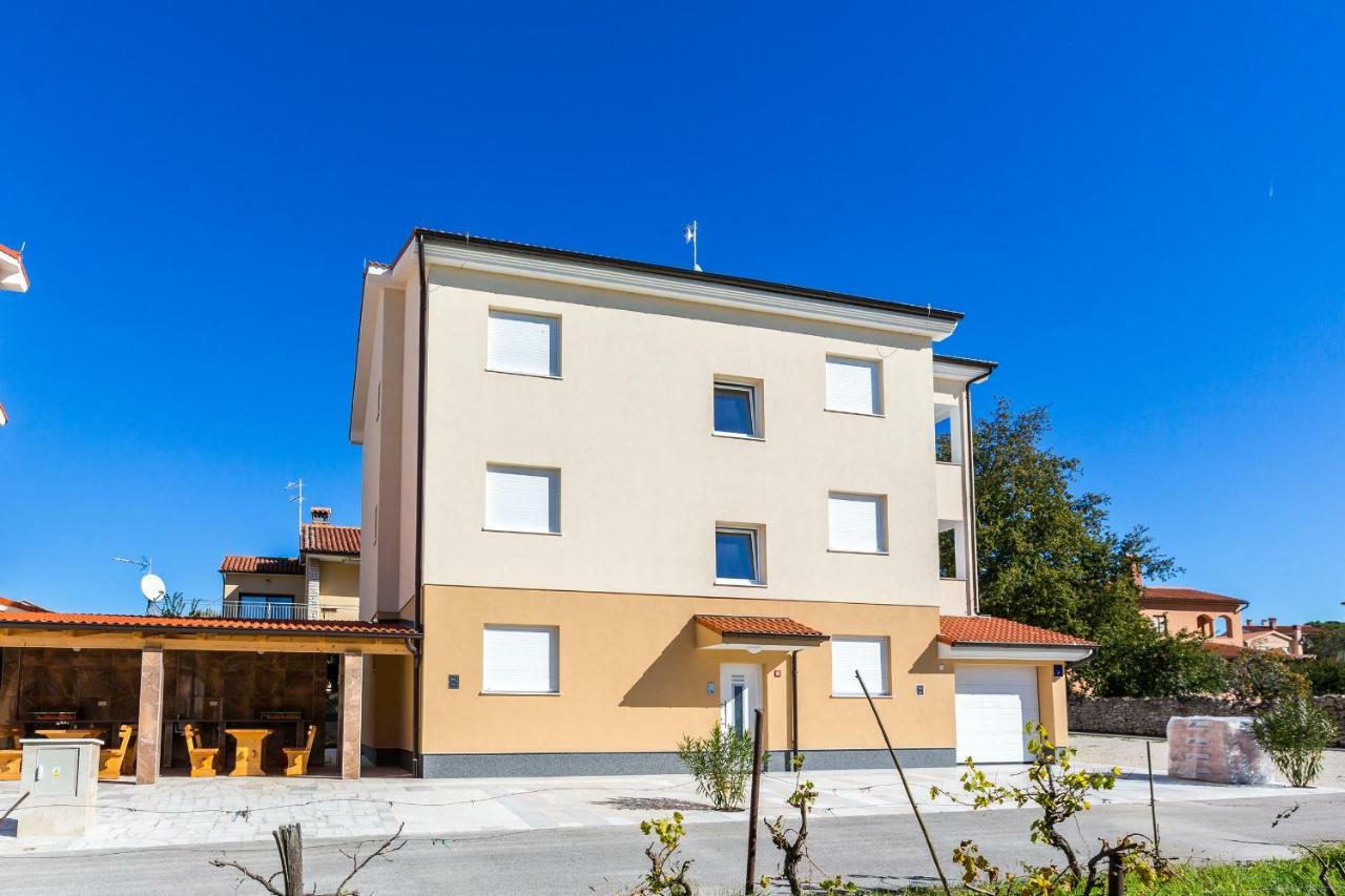 Hotel Dragan K3 Medulin Exterior foto